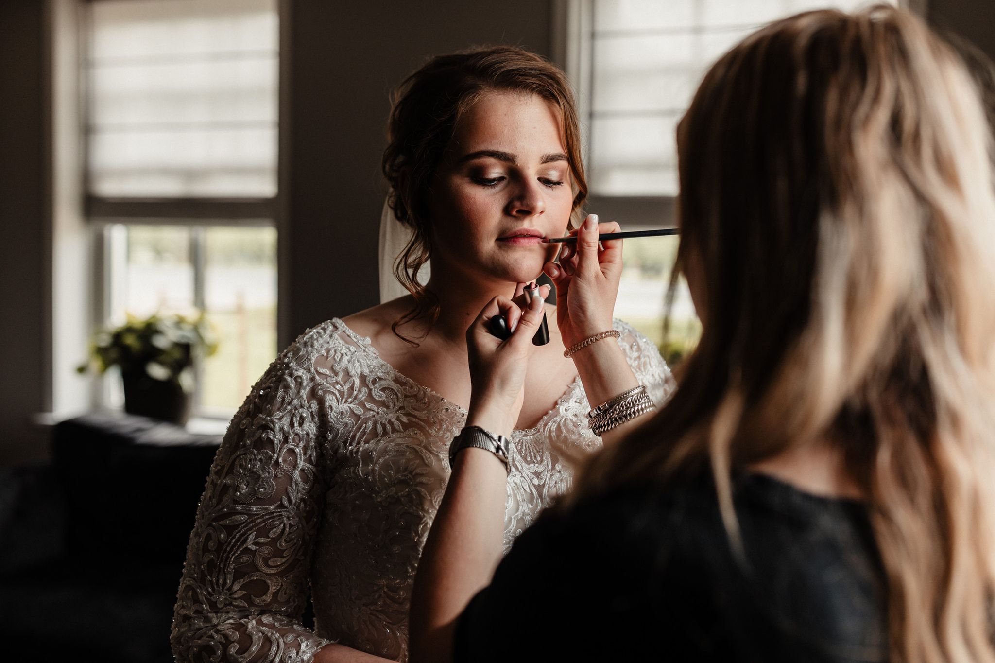 Haar van Shar - Bruidskapsels en Visagie op locatie