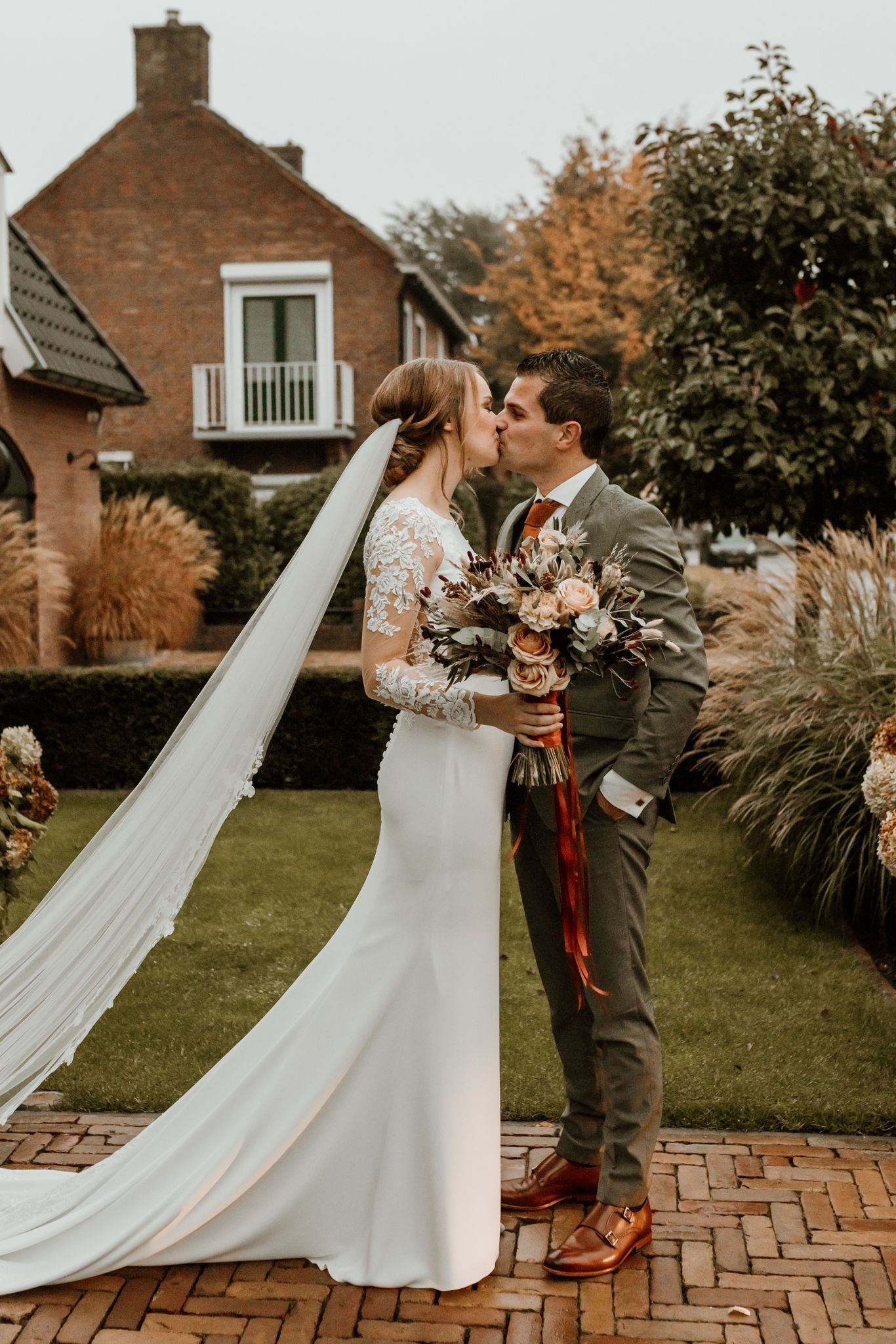 Haar van Shar - Bruidskapsels en Visagie op locatie