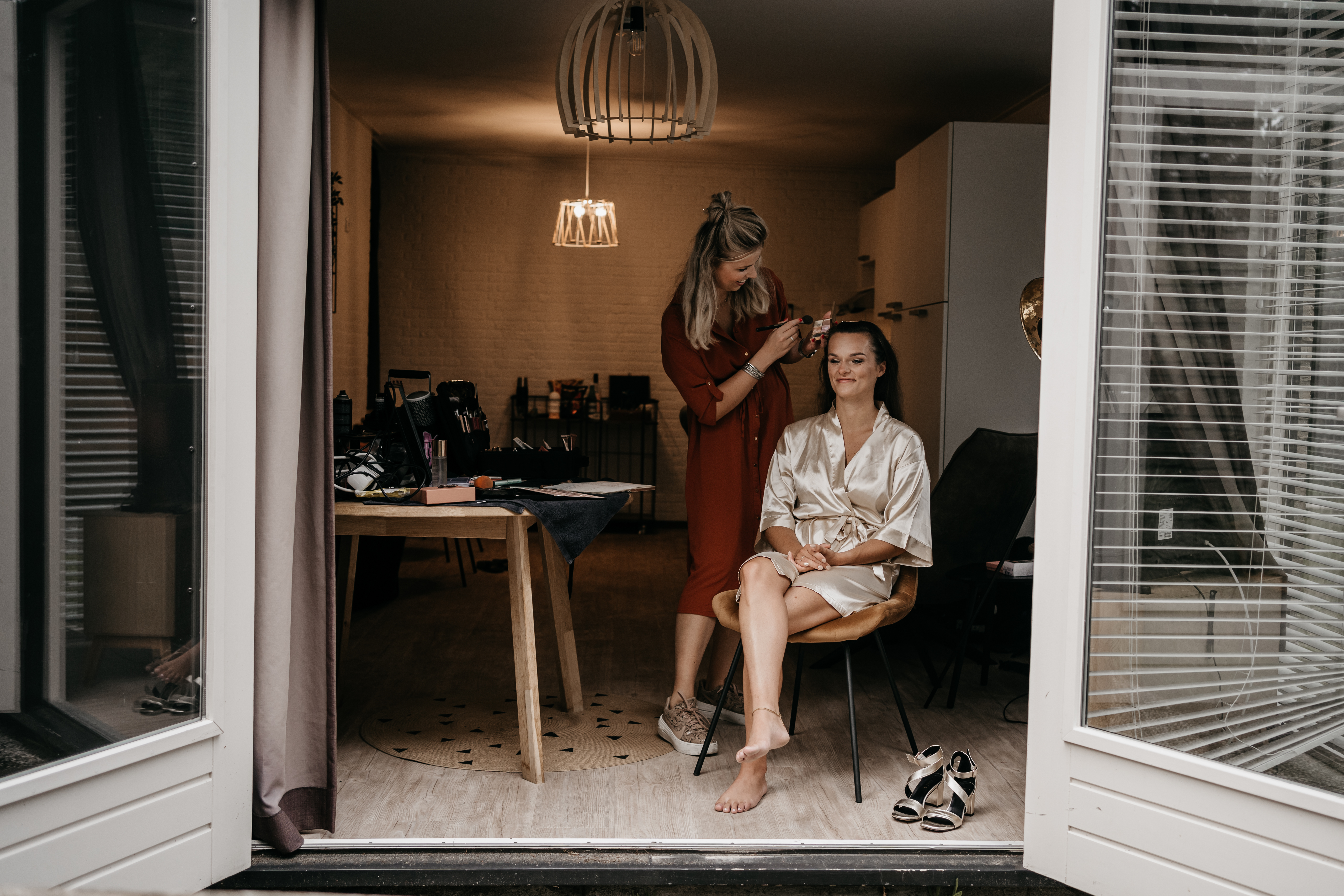 Haar van Shar - Bruidskapsels en Visagie op locatie